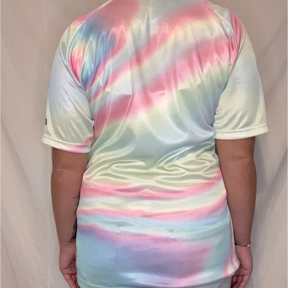 Extremely rare Adidas Juventus EA
Sports Soccer Football Jersey Limited
Edition - Picture 4 of 6